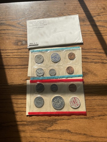 Silver Present 3 Mint Sets 1968  1969 10 1972 , Sets 10 Coins  Plus Tokens - Picture 9 of 9