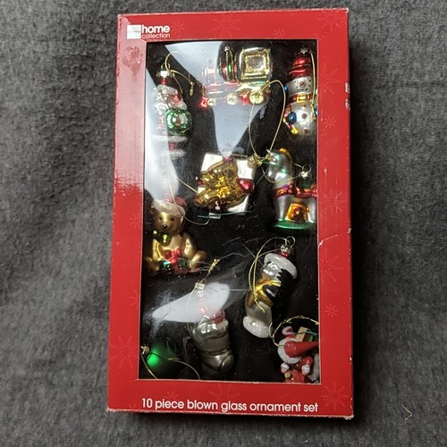 10 Piece Christmas Ornaments 8 Blown Glass 1 Ball 1 Wooden Holidays Xmas - Picture 2 of 10