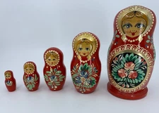 Vintage Matryoshka Russian Nesting 5 Dolls Traditional Wooden 6 1/2" Tall Red