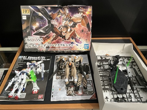 GUNDAM MODEL KIT PRE BUILT BUNDLE SET BANDAI ORIGINAL FROM JAPAN BOX AND MANUAL - Picture 4 of 24