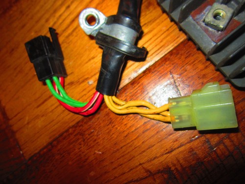 DUCATI OEM ST2 st3 ST4 ST4S VOLTAGE REGULATOR 1999-2007 - Foto 2 di 4