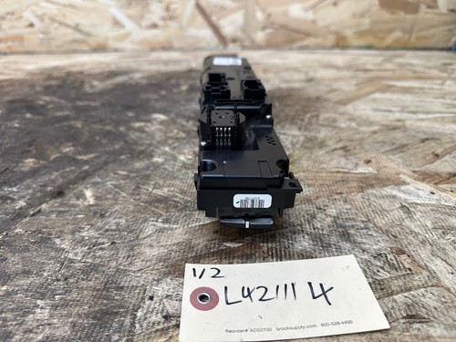 BMW 2007-2014 E70 X5 E71 X6 AC HEATER CLIMATE CONTROL MODULE OEM 9234335 - Picture 6 of 7