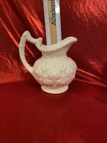 Beautiful French Country White Creamer / Pitcher set Of 3 Home Decor - Picture 9 of 12