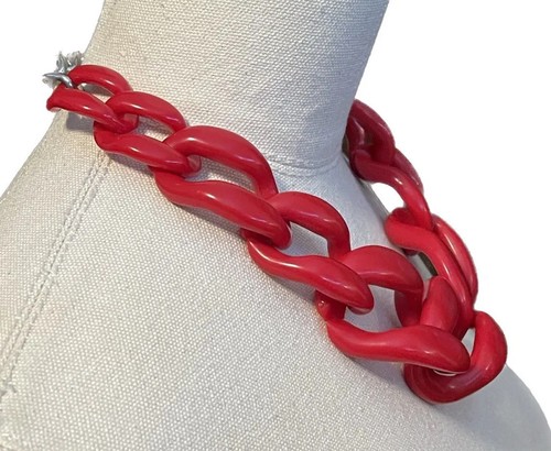 Collar Gargantilla Ajustable Cadena Graduada Acrílico Rojo Grueso Grande De Colección - Imagen 3 de 6