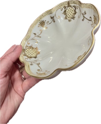 Hand Painted Nippon Dish Pedestal Bowl Gold Trinket Porcelain Vintage - Picture 5 of 8