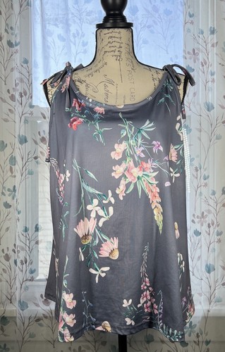 Loveu Dear Women's 2XL Plus Size Sleeveless Floral Flare Blouse Camisole Gray