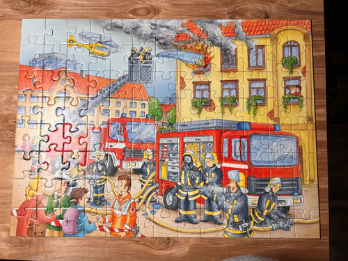 Ravensburger "Fire Department" Puzzle 100 Piece XXL 108220 "USED" "COMPLETE" - Picture 4 of 4