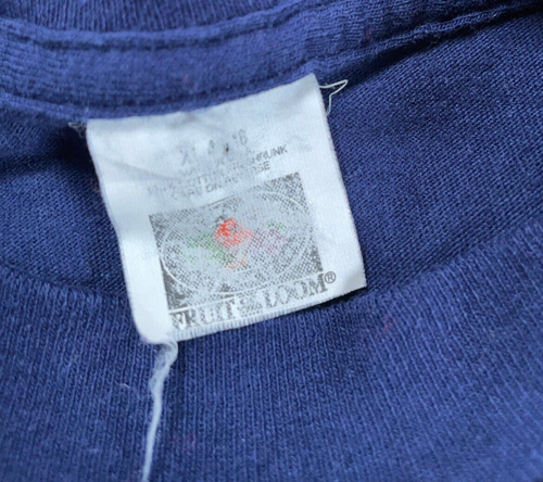 VTG Fruit of the Loom Long Sleeve Pocket T-Shirt Adult Medium (XL Tag) Dark Blue - Picture 3 of 12