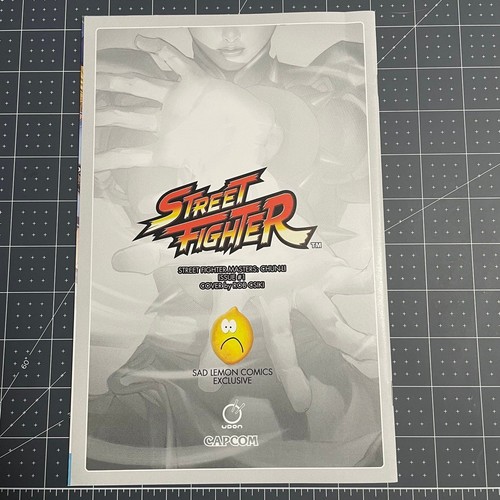Street Fighter Masters: Chun Li # 1 Exclusive Blanka Action Figure Variant - Picture 2 of 2