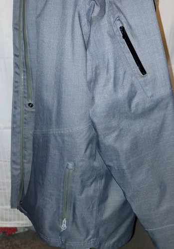 UNDER ARMOUR Hood Grey Rain Coat Size SM/P Loose great condition - Picture 5 of 8