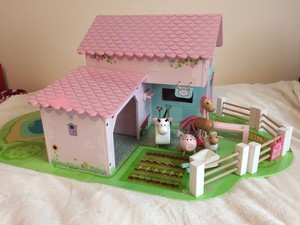 elc wooden farm