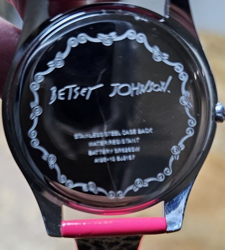 Betsey Johnson Womens Silver Dial Moving Heart Patent Leather Pink Strap Watch - Picture 9 of 9