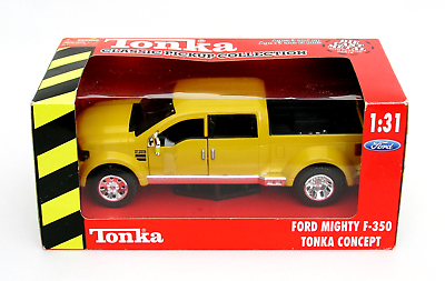 〚貴重〛MAISTO Ford Mighty F-350 フォード ミニカー Ford Mighty F-350 Yellow Diecast Toy Car, 1/31 Model by