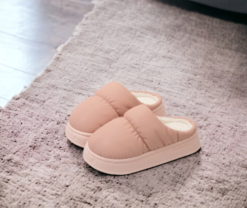 Plush Winter Slippers - Picture 2 of 4