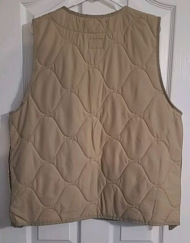 Nike Therma-FIT Military Insulated Men's Size Small Khaki Vest DX0890-247 New - 第 3/6 張圖片