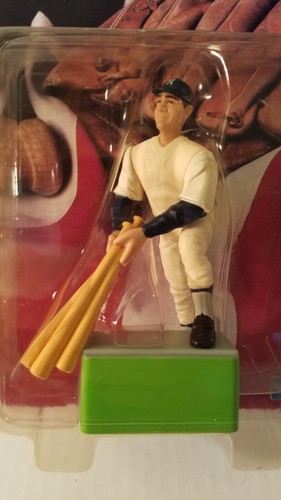 2000 Kenner Starting Lineup All Century Team Babe Ruth Yankees Hall of Famer - Picture 2 of 3