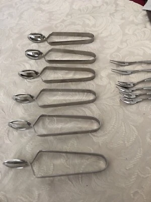 6 SCHNECKENZANGEN mit Gabeln NEUWERTIG - Bild 1 von 3