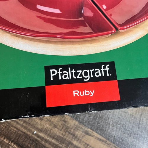 Pfaltzgraff Ruby Lazy Susan NIB! Serving Dish Set w/ Wooden Base Red Holiday - Picture 3 of 4