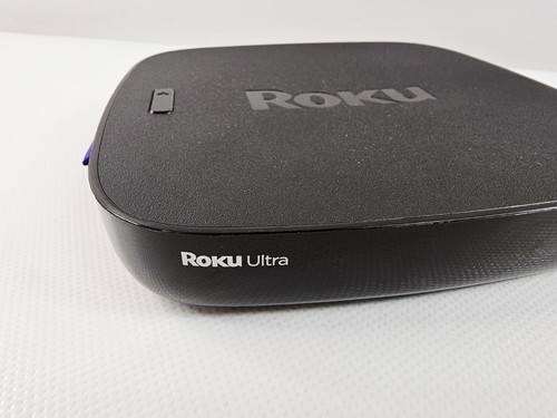 Roku Ultra 4670X 4K HDR Streaming Media Player w/ Remote Hdmi Cable Tested Works - Picture 5 of 13