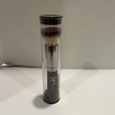 IT Cosmetics Heavenly Luxe No. 6 Flat Top Buffing Foundation Brush 6 - New