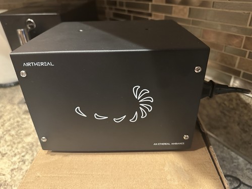 Generador de ozono Airthereal MA5000 - 5000 mg/h - Cubre 2000 pies cuadrados - Azul - Imagen 3 de 6