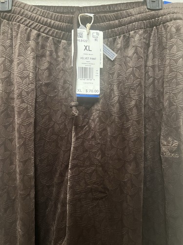 adidas Originals Women's VELVET TREFOIL MONOGRAM PANTS HL9122 MSRP$70 XL - Picture 3 of 5