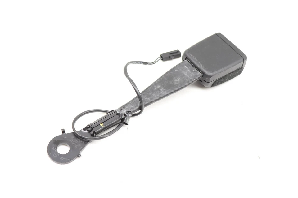 2019 AUDI A6 QUATTRO - Front SEAT BELT Buckle / Receiver 8W0857755A - Image 2 of 4