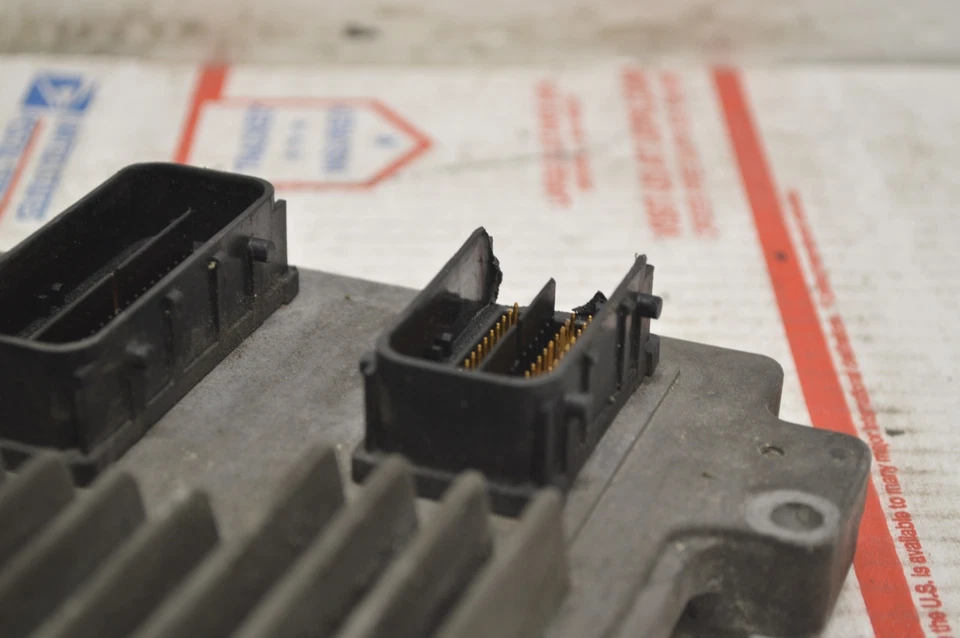 2011 2012 Chevrolet Cruze 12650655 módulo de controle do motor unidade Ecm C79 011 - Imagem 2 de 4