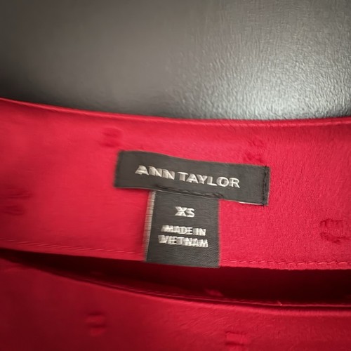 Ann Taylor Red XS Women’s Long Sleeve Blouse - Picture 12 of 20