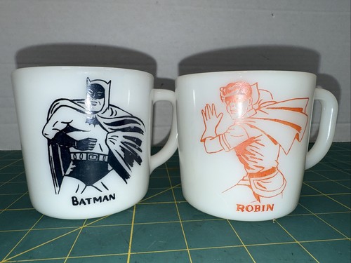 Vintage 1966 Batman und Robin Westfield weiß Milchglas Kaffeetassen DC Comics