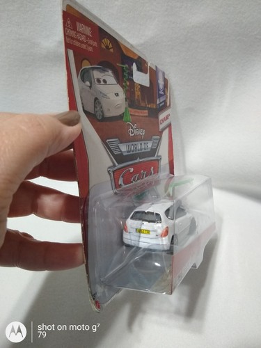 Disney Pixar CARS 2 MOVIE LEE RACE - Mel Dorado Show *CHASE* Diecast ⚪ - Picture 4 of 8