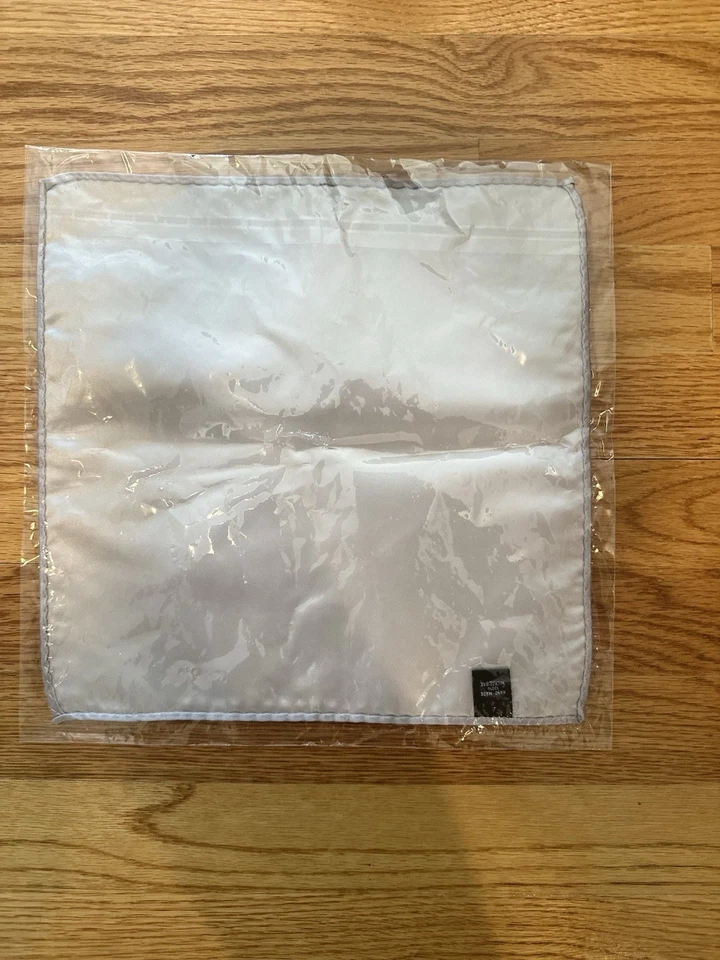 Mens Enzo Solid Grey Hankie - Image 2 of 3