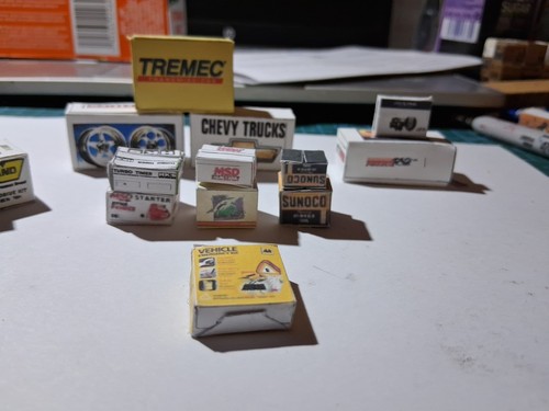Lot # 93 15 Boxes Of Auto Products In 1:24-25 For Dioramas - Picture 4 of 12
