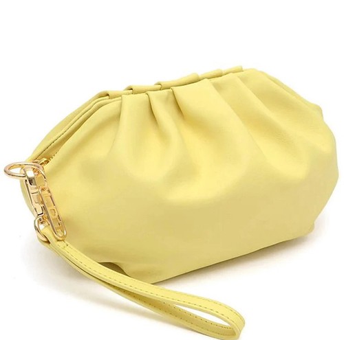 LDT Bailey Leder buttergelb Handgelenktasche Clutch Handtasche klein neu mit Etikett - Bild 1 von 7