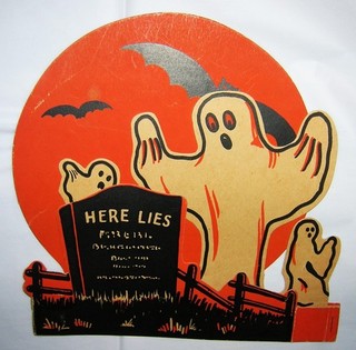 VINTAGE 1950's Beistle HALLOWEEN DIE CUT Stand Up Decoration with GHOSTS BATS
