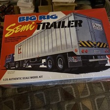 AMT Big Rig Semi Trailer 1:25 Scale Plastic Model Kit 1164 BRAND NEW Sealed!!!!
