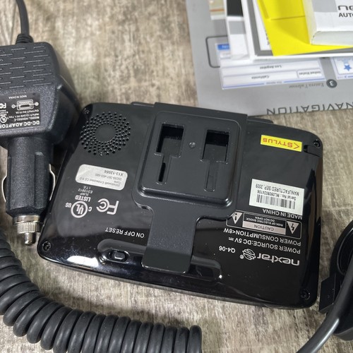 Nextar Q4-06 4.3" Screen GPS Automotive Navigation System Unit -Untested As Is - Picture 8 of 8