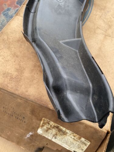 NOS 1974 Ford Pinto RF Passenger Inner Fender Splash Apron Panel - Picture 2 of 7
