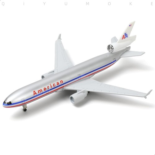 MD-11 American air 1/300 Diecast Metal Airplane Model with Stand (N1753) - Picture 8 of 9