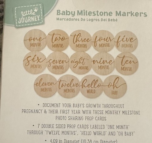 Baby Monthly Milestone Wooden First Year Growth Photo Sharing Prop Card Wooden - Picture 2 of 4