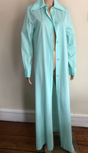 vtg 70s Long Nylon Button Robe Sz S Dagger Collar Turquoise Maxi Embr Detail MG - Picture 5 of 22