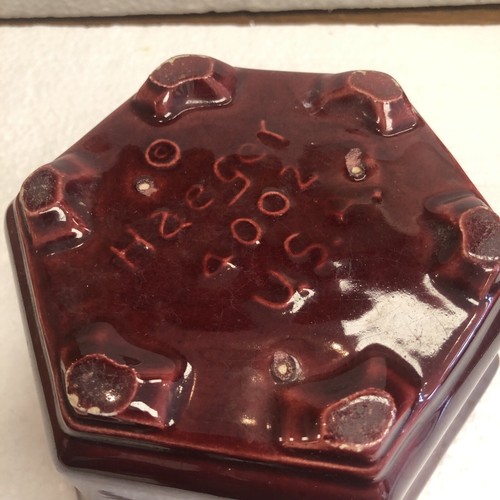 Vintage Haeger 4002 Burgundy USA Pottery Hexagonal 6-Sided Footed Planter Flower - Picture 12 of 17