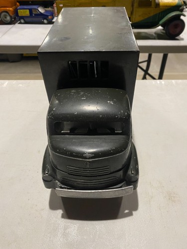 Vintage Smith-MIller Armored Truck Pressed Steel Toy Truck - Picture 16 of 16