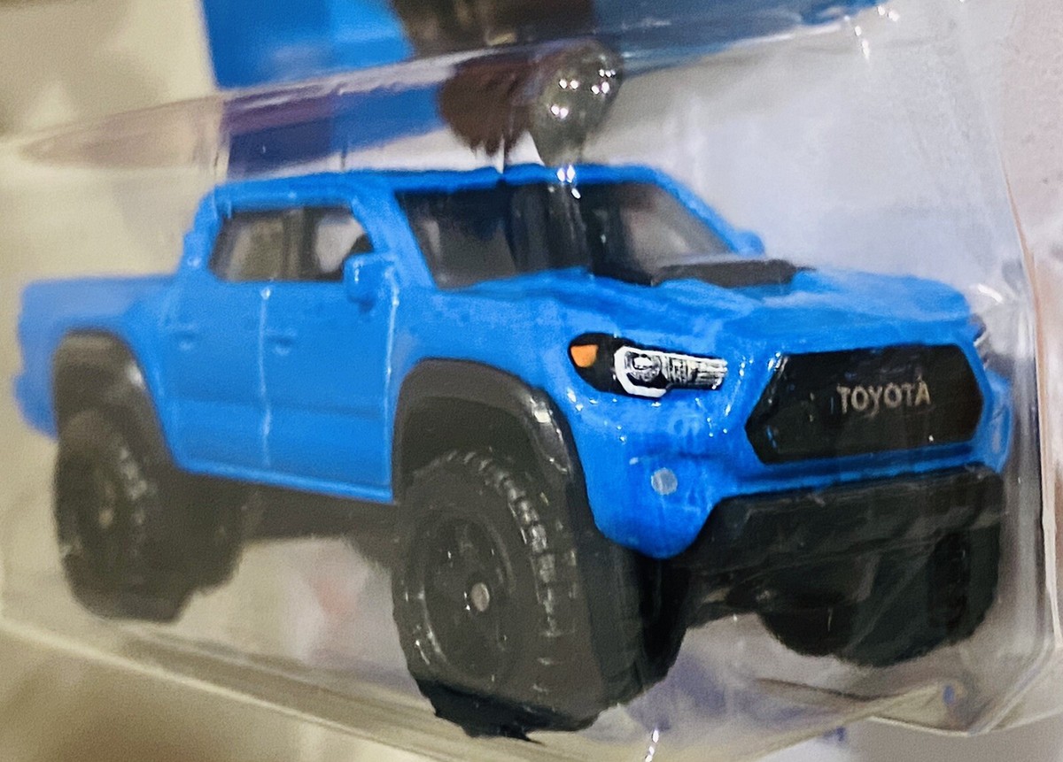 ホットウィール '20 トヨタ タコマ TOYOTA TACOMA 青 Amazon.com: Hot Wheels '20 Toyota Tacoma, Hot Trucks 4/10