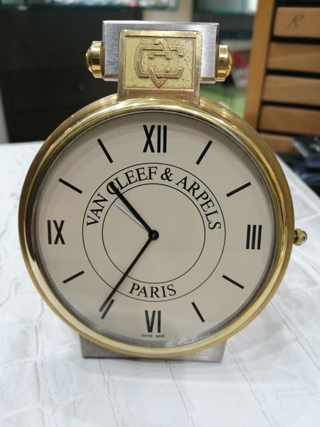 Alarme Clock Réveil Van Cleef&arpels