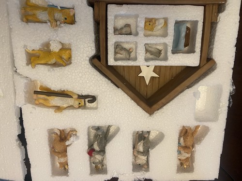 Cat Nativity Set Scene Figurines Kitten Manger 12 Piece - Picture 7 of 8