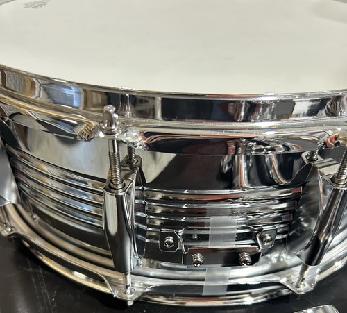 REMO UX rullante testa batteria, supporto, cover e borsa - usato - in ottime condizioni - Foto 19 di 22