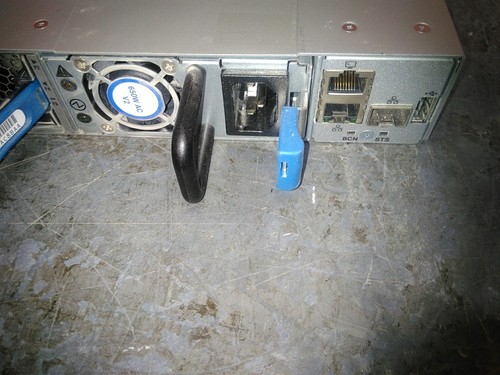 Conmutador Ethernet doble fuente de alimentación Cisco Nexus N9K-C92160YC-X 48 puertos 10G SFP - Imagen 9 de 9