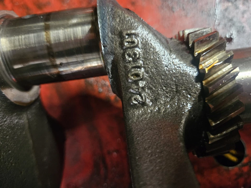 Cub Cadet Ch18 Kohler Crankshaft 1863 1864 - Image 3 of 4