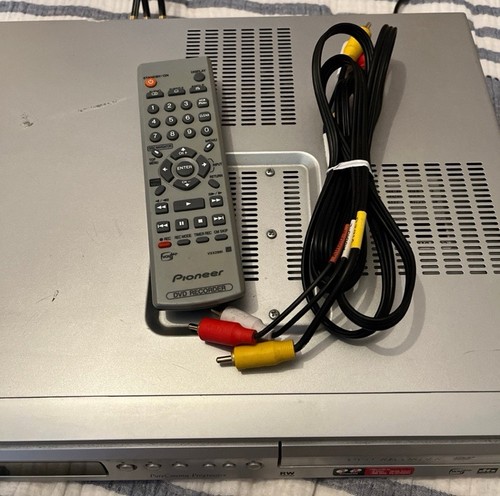 Pioneer DVR-231 DVD Recorder w/ Remote & AV Cable TESTED Works Well - Picture 6 of 7